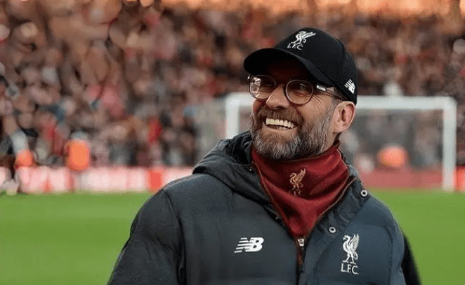 利记官网-利物浦球迷集体抗议管理层调整赛程