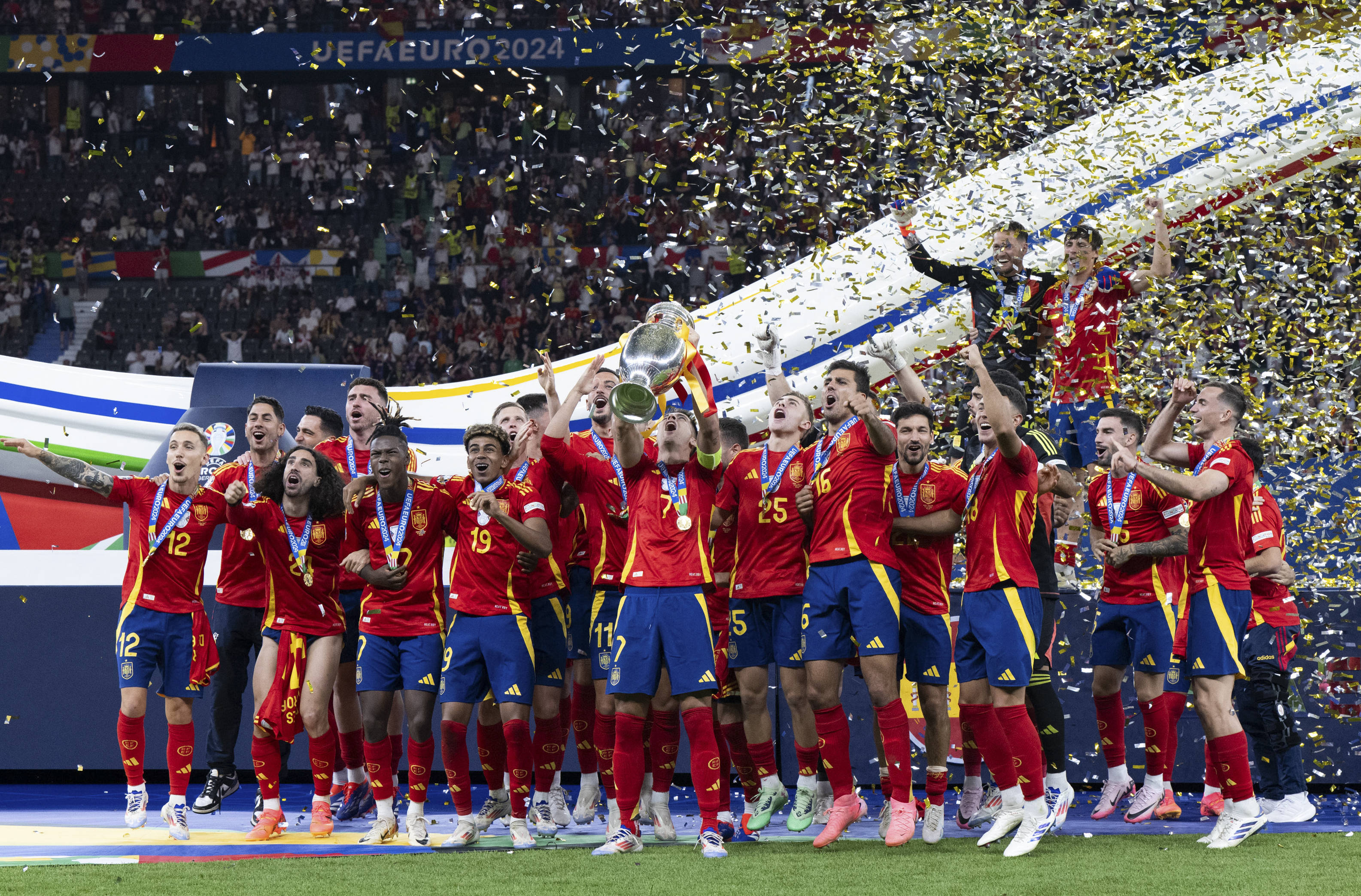 利记官网-法国队夺得欧洲篮球锦标赛冠军，实现历史性突破