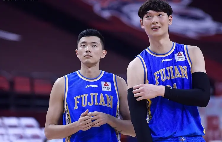 利记官网-山东队迎战四川队，实力对比见分晓