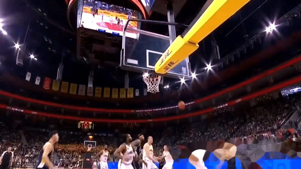 利记官网-现场直播：篮球高手之间的激烈争夺