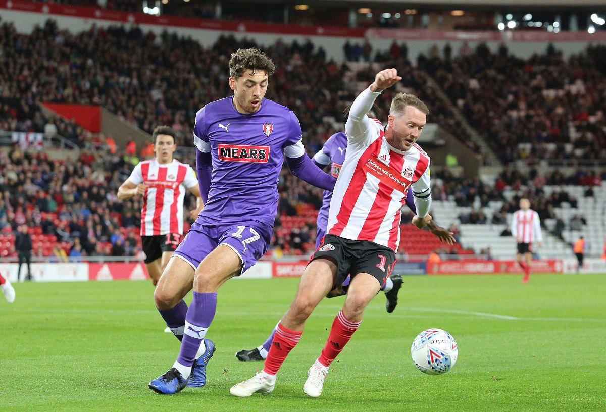 利记官网-斯帕尔击败帕尔马，争取保级希望