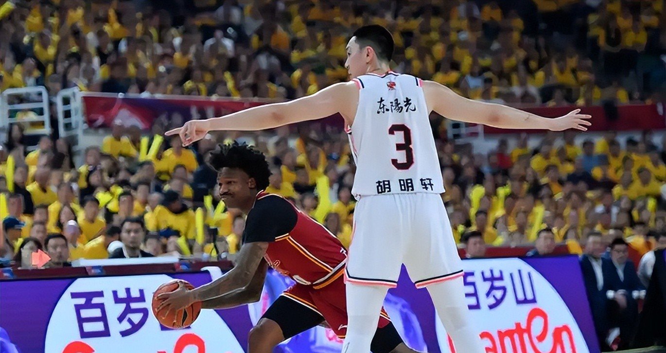 利记官方网站-广东篮球队坚守阵地，争分夺秒