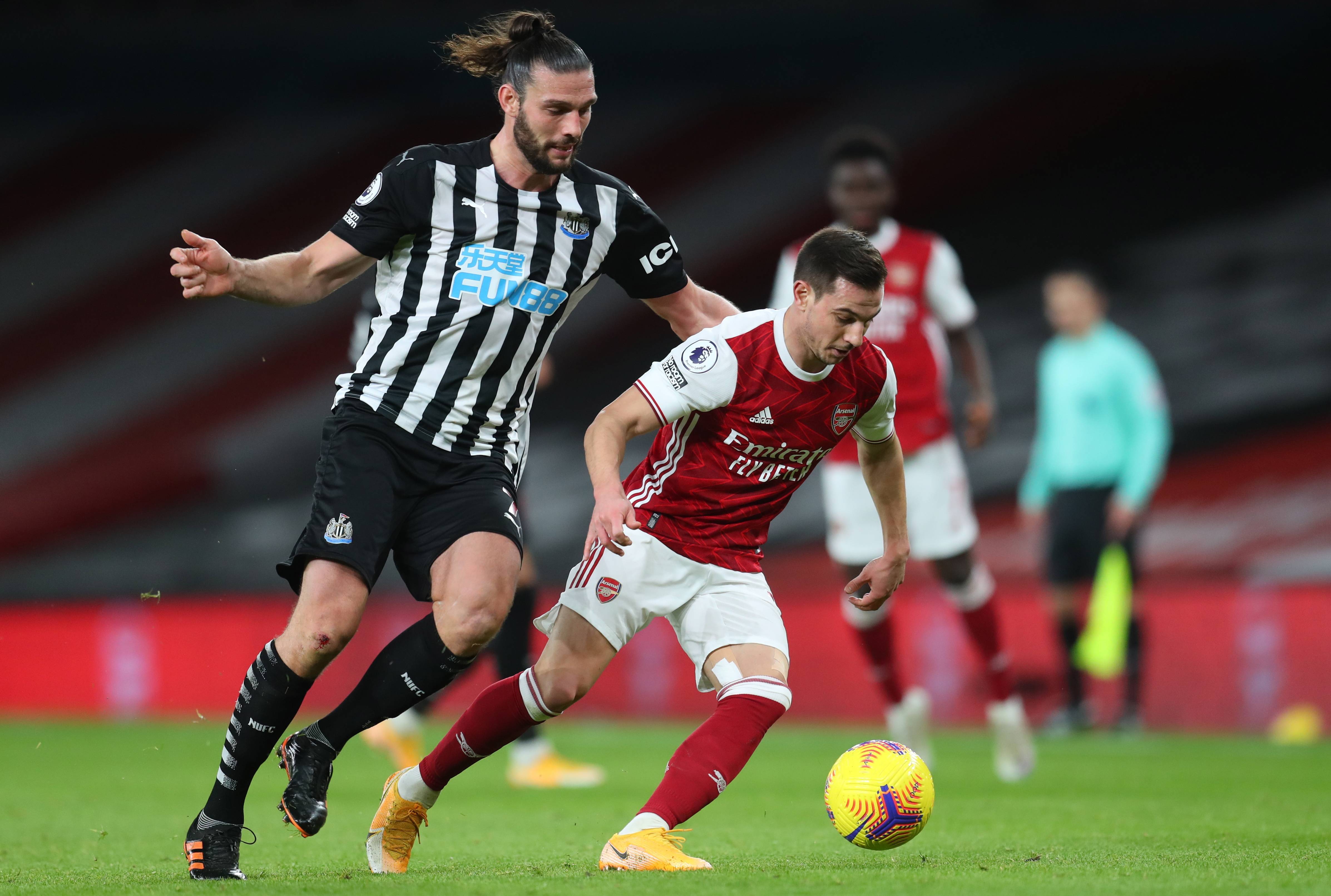 利记平台-阿贾克斯球员准备联赛中重要比赛