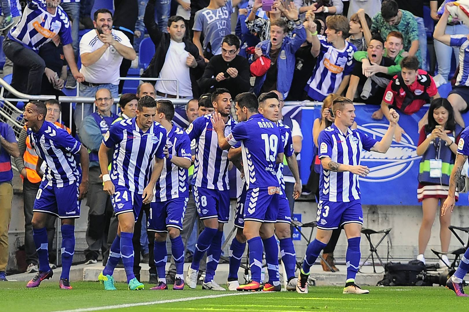 利记-阿拉维斯在客场与埃瓦尔握手言和