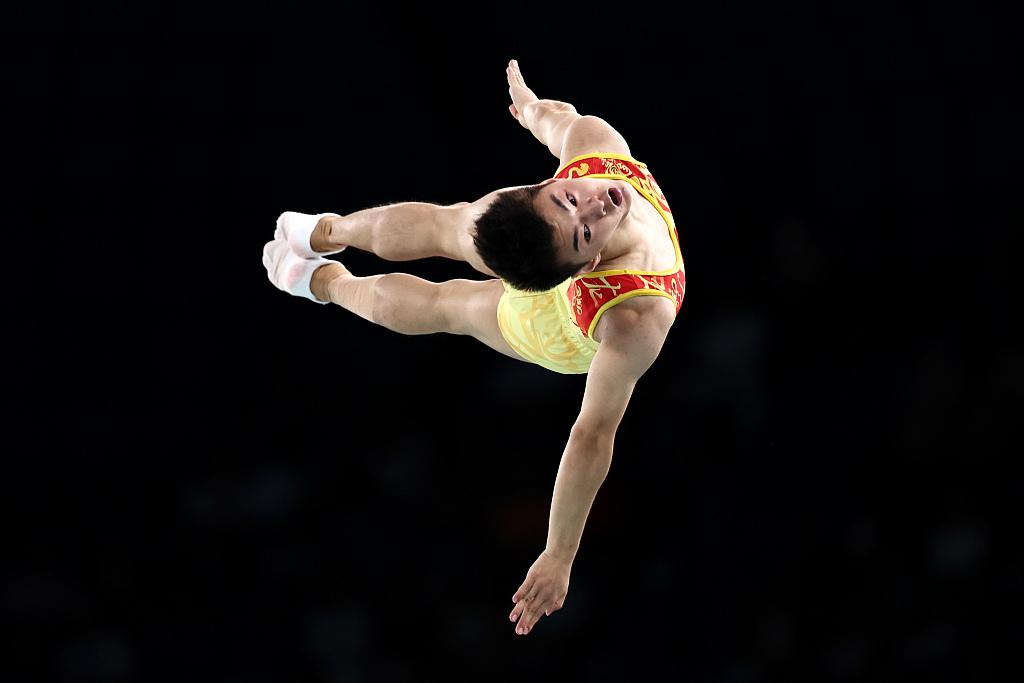 利记官网-运动员们在赛场上展现出色的技艺