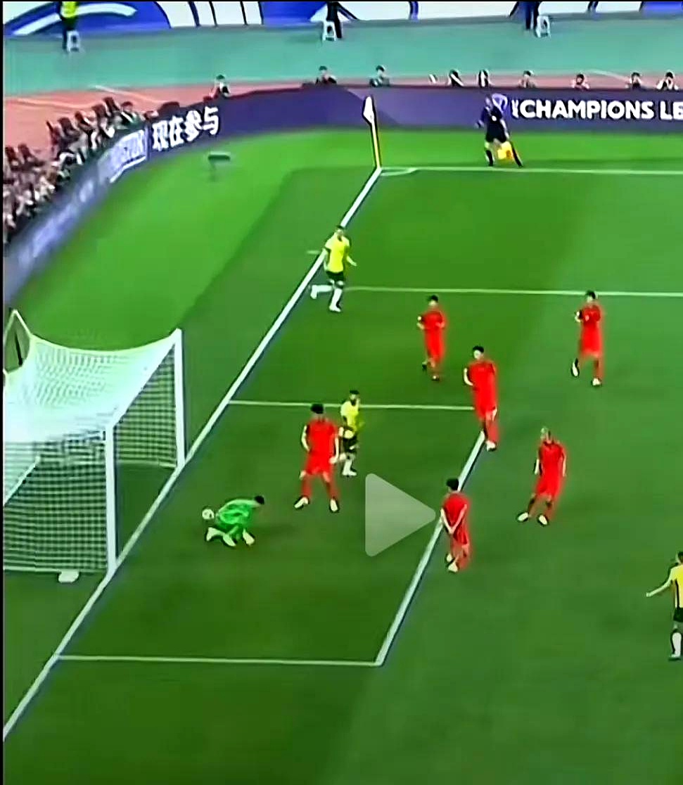 利记官方网站-中场大将连续射门得手，锁定胜局！