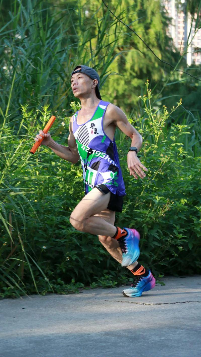 利记官网-短跑王者完美卫冕，速度惊人