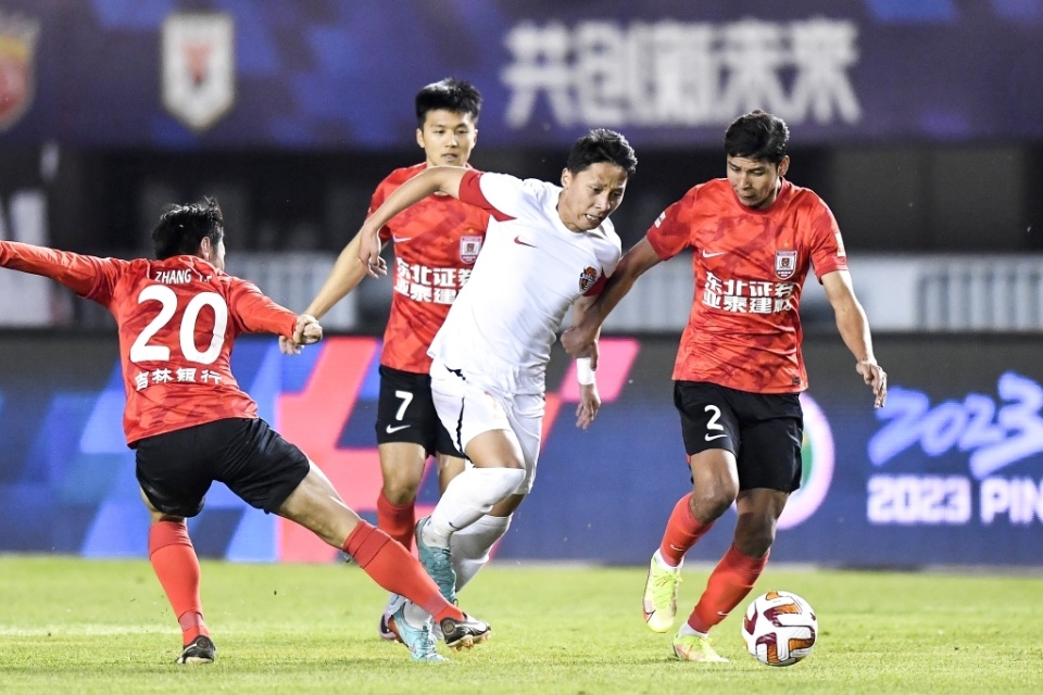 利记-豪门风云再起！中超劲旅势如破竹冲击榜首