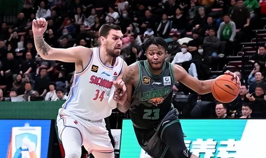 利记官方网站-四川力克对手，与对手激烈比赛展现实力