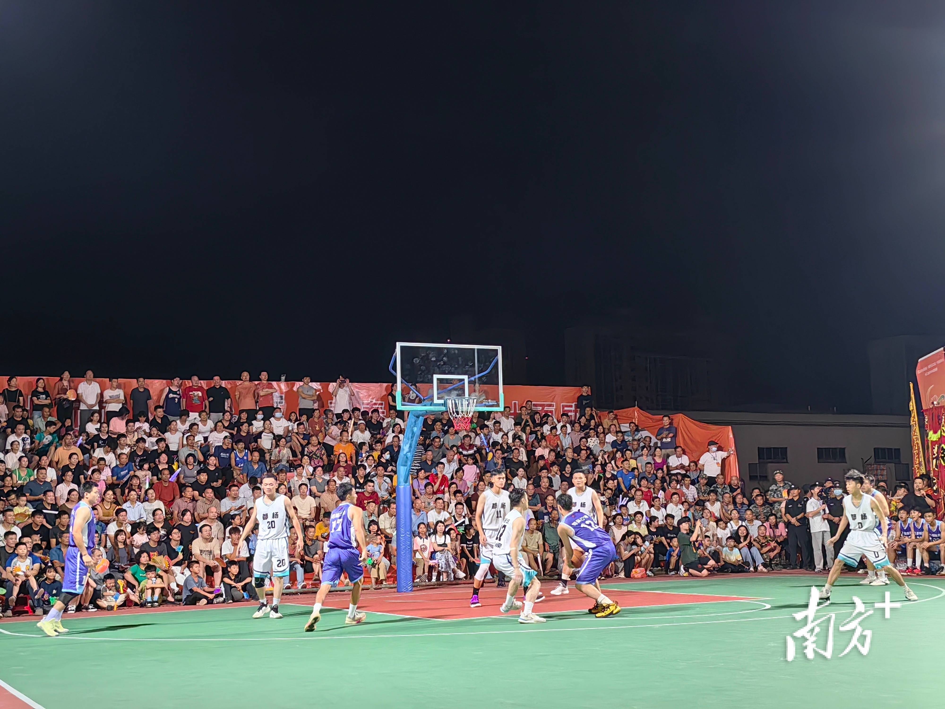 利记平台-热门篮球联赛的精彩比赛回放