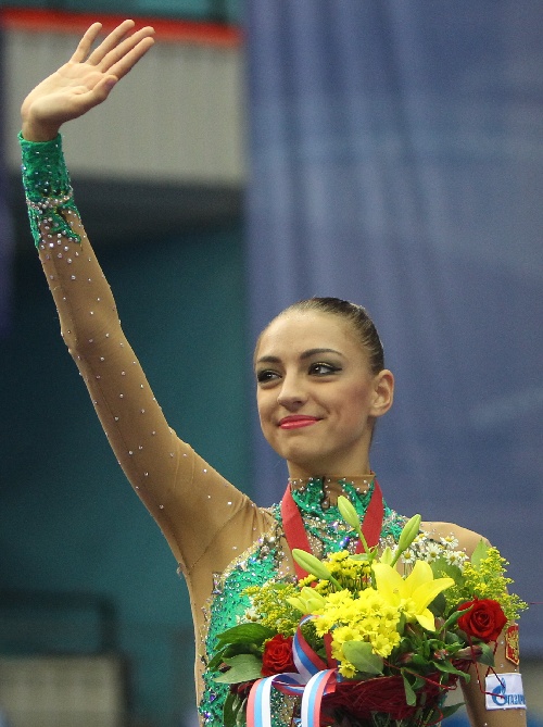 利记官网-俄罗斯选手赢得金牌，圆梦成功