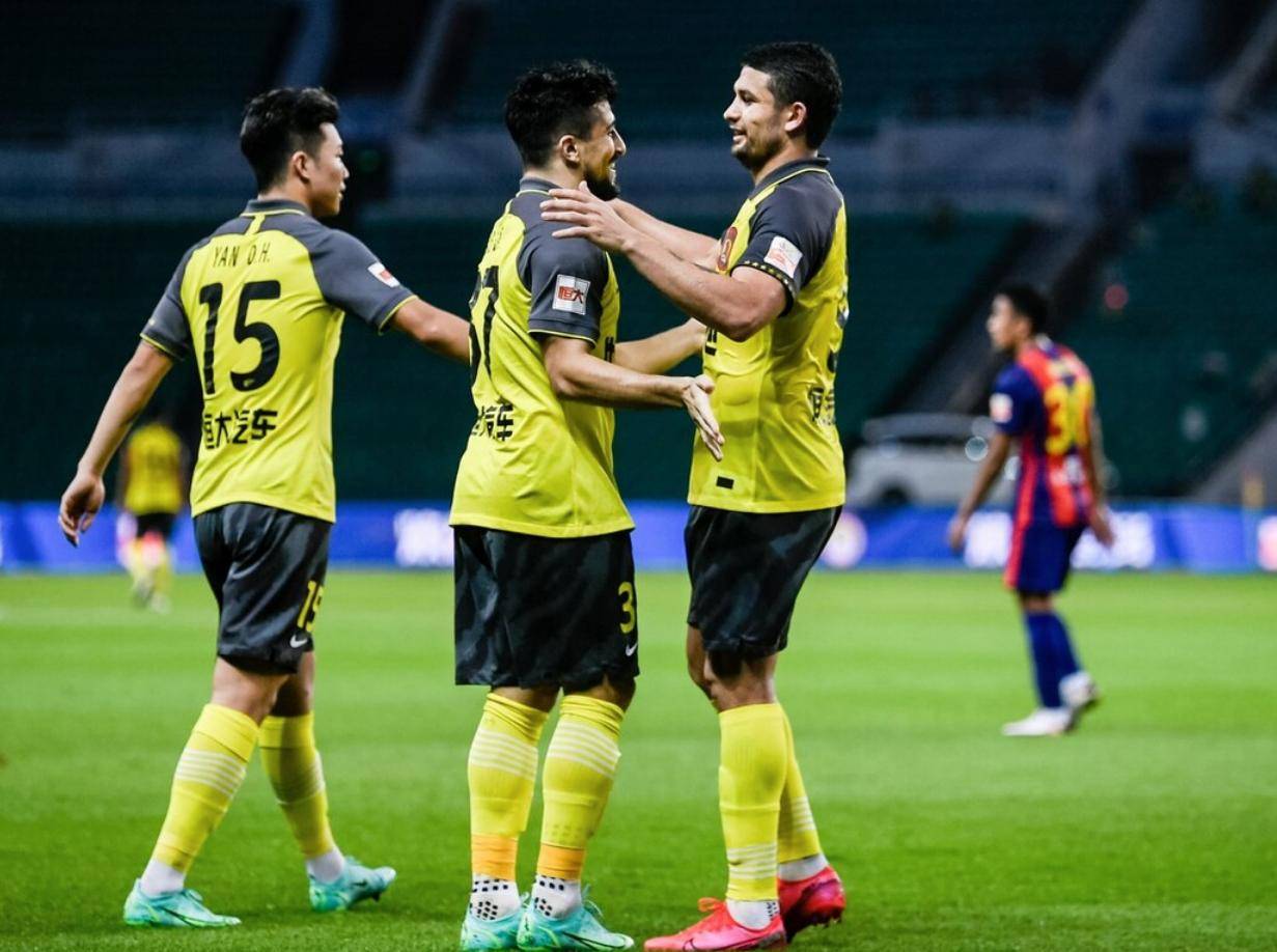 利记-克罗托内主场大胜对手，完成三连胜