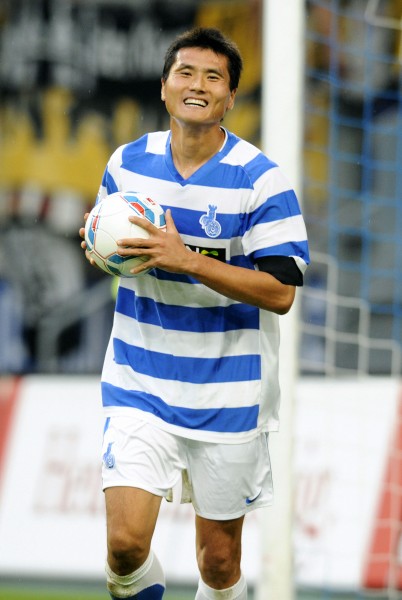 利记平台-杜伊斯堡在主场险胜对手，保持不败势头